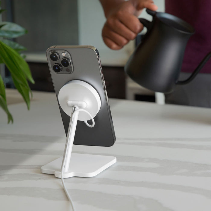 Twelve South Forte for iPhone wireless charging stand