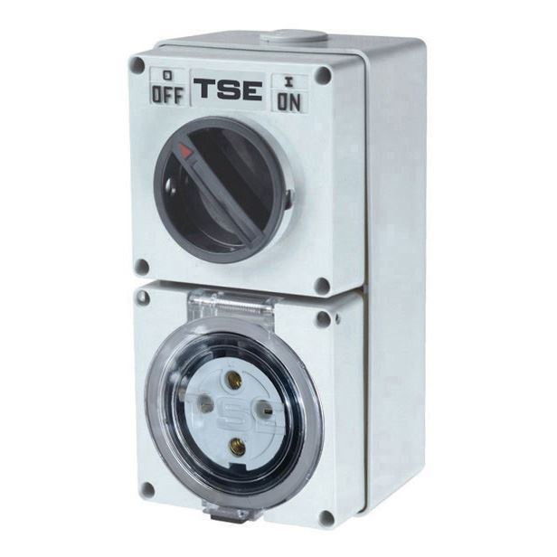 TRADESAVE Switched Outlet 5 Pin 40A Round, IP66 Stainless Steel cover fastening.